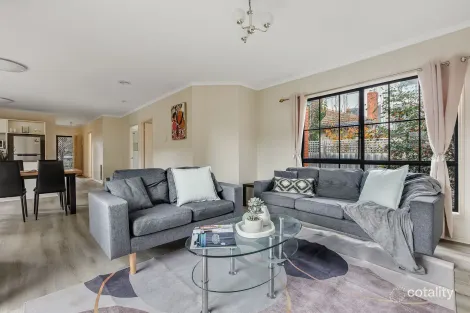 1/21 Station Ave, Mckinnon, VIC 3204