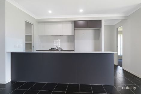 Property photo of 29 Arklow Crescent Chisholm NSW 2322