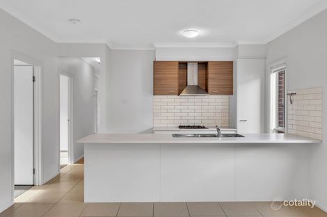 Property photo of 35 Destiny Drive Cranbourne North VIC 3977