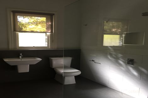 Property photo of 76 Corio Street Shepparton VIC 3630