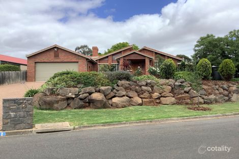 2 Densley Ct, Darley, VIC 3340