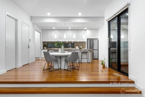 Property photo of 1/26 Allister Street Mount Waverley VIC 3149