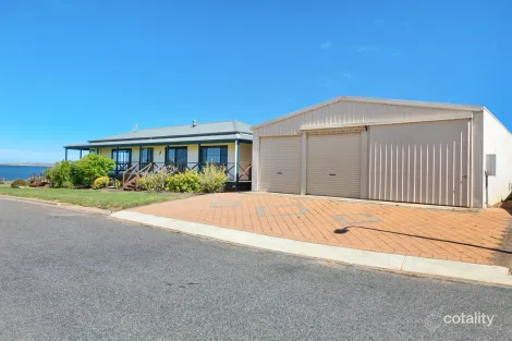 5 O'Shanahan Dr, Louth Bay, SA 5607