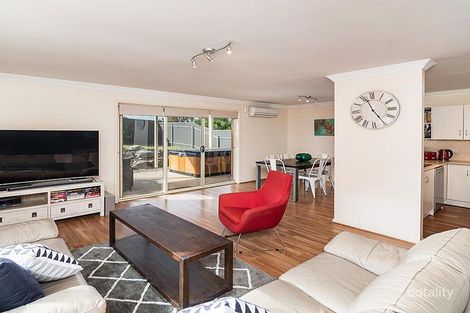 Property photo of 8 Field Drive Strathalbyn SA 5255