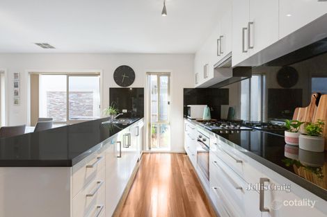 Property photo of 1/335 Canterbury Road Forest Hill VIC 3131