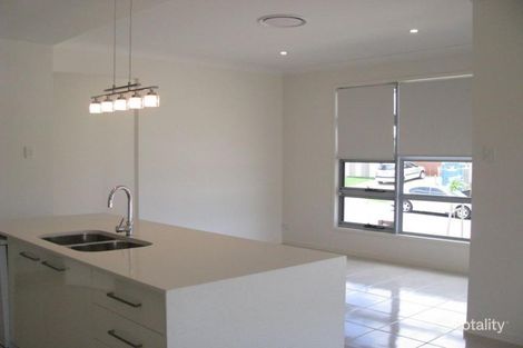 Property photo of 33 Ludlow Crescent Ormeau Hills QLD 4208