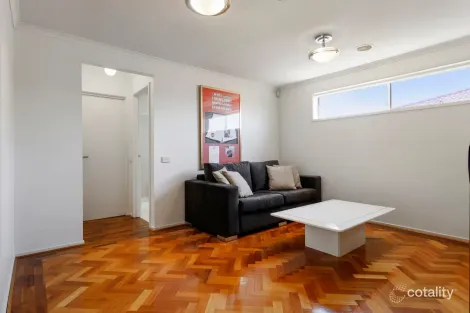 Property photo of 7 Hemingford Road Bentleigh East VIC 3165