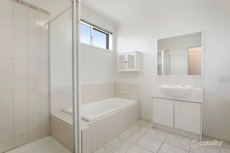 Property photo of 7 Hemingford Road Bentleigh East VIC 3165