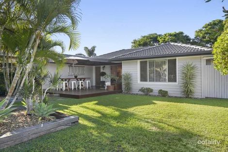 Property photo of 23 Kurrajong Court Palm Beach QLD 4221