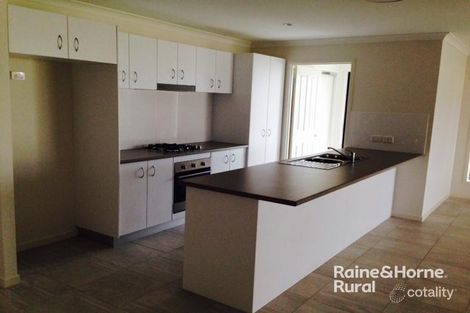 Property photo of 2 Dawson Court Roma QLD 4455