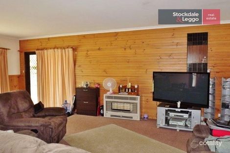 Property photo of 27 Thoresby Street Newborough VIC 3825