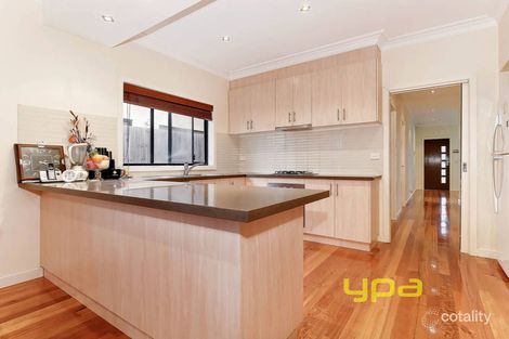 Property photo of 5 Officer Court Werribee VIC 3030