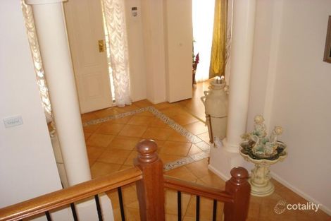 Property photo of 5 Hovea Court Voyager Point NSW 2172