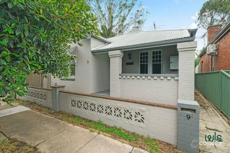 9 Smith St, Mayfield East, NSW 2304