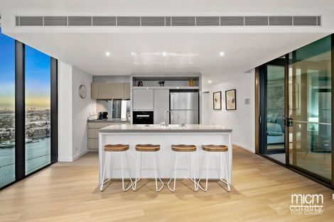 Property photo of 1306/9 Waterside Place Docklands VIC 3008