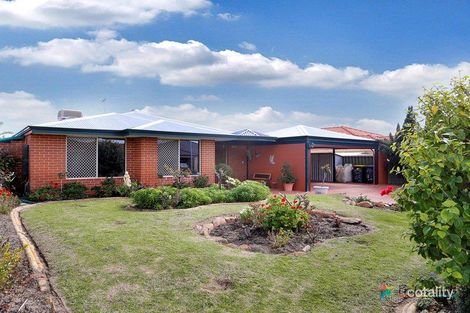 Property photo of 6 Auburn Close Marangaroo WA 6064
