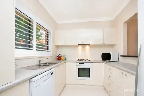 Property photo of 6 Frazier Close Liberty Grove NSW 2138