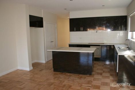 Property photo of 160 Newbury Boulevard Craigieburn VIC 3064