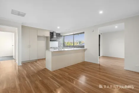 Property photo of 3 Celeste Court Chirnside Park VIC 3116