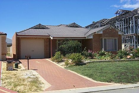 30 Osmond St, Kenwick, WA 6107