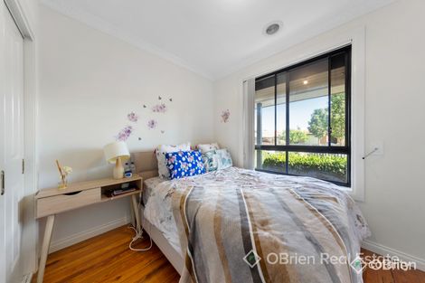 Property photo of 1/23 Wintersun Drive Albanvale VIC 3021
