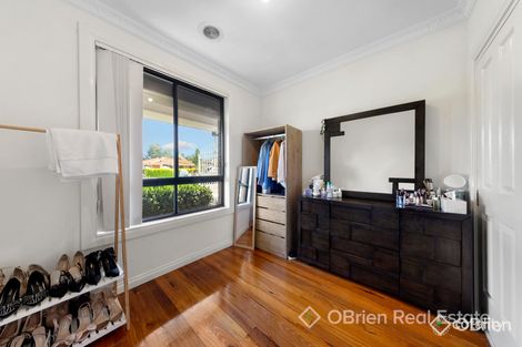 Property photo of 1/23 Wintersun Drive Albanvale VIC 3021