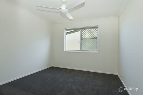 2/8 Kershaw Cl, Cranley, QLD 4350