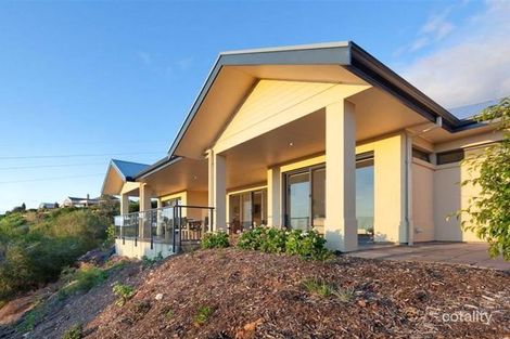 17 Coachhouse Dr, Teringie, SA 5072