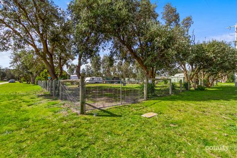 24 Davis St, The Honeysuckles, VIC 3851