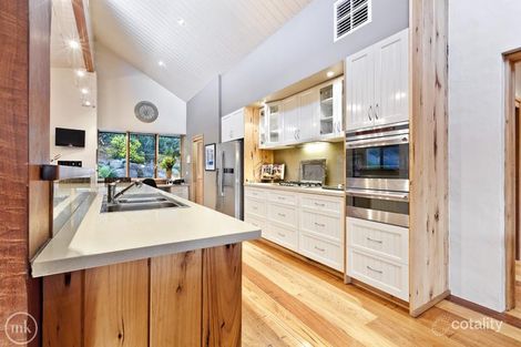 Property photo of 9B Lindon Strike Court Research VIC 3095