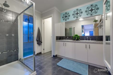 Property photo of 9 Lytham Court Cranbourne VIC 3977