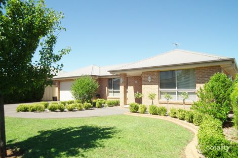 Property photo of 9 Simona Close Griffith NSW 2680
