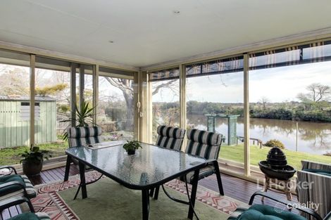 Property photo of 50 Robb Street East Bairnsdale VIC 3875