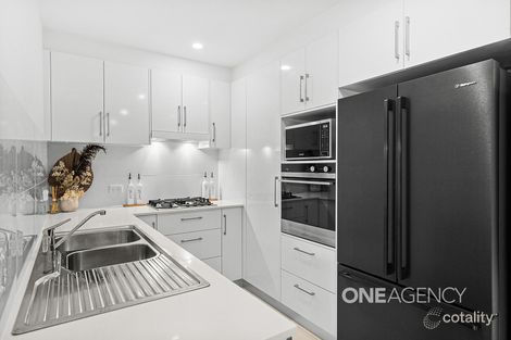 Property photo of 6 Red Gum Road Albion Park NSW 2527