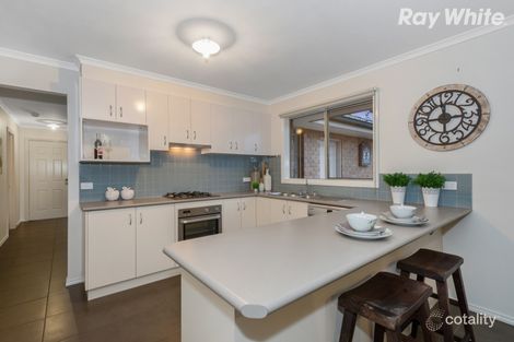 Property photo of 5 Amberley Drive Pakenham VIC 3810