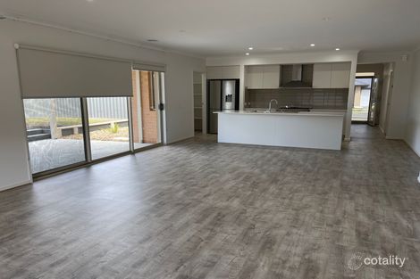 Property photo of 18 Winterton Place Yinnar VIC 3869