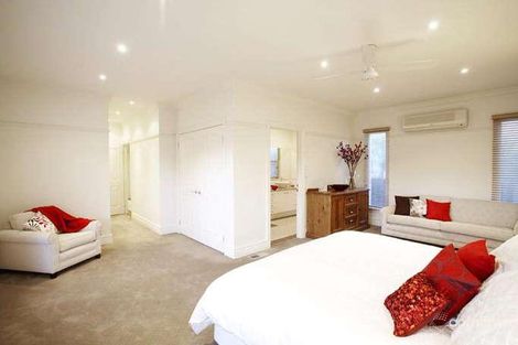 Property photo of 42 Berkeley Street Huntingdale VIC 3166
