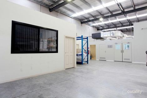 2/14 Pearl St, Brooklyn, VIC 3012