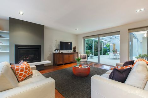Property photo of 32 Yongala Street Balwyn VIC 3103