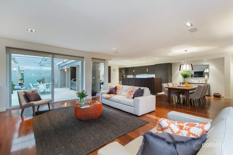 Property photo of 32 Yongala Street Balwyn VIC 3103