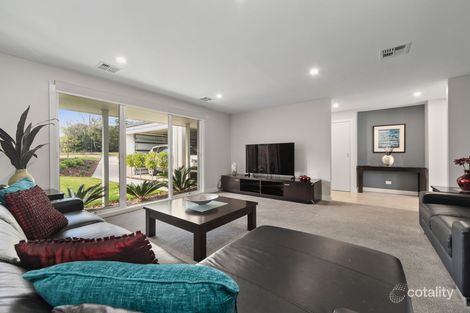 Property photo of 28 Eliza Drive Mount Eliza VIC 3930