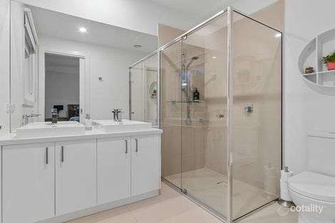 Property photo of 4/4 Beach Grove Mornington VIC 3931