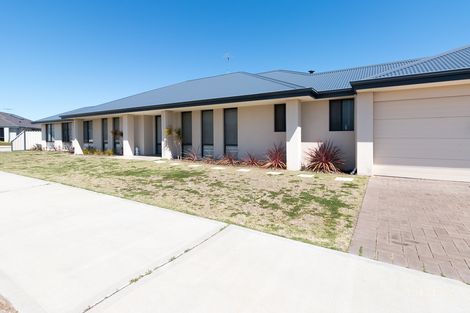 Property photo of 29 Still Meadow Turn Meadow Springs WA 6210