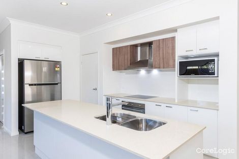 Property photo of 30 Diligent Place Runcorn QLD 4113