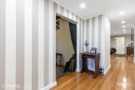 Property photo of 1 Argyll Place Duncraig WA 6023