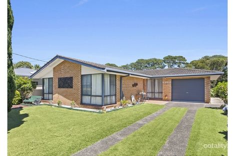 91 Circular Ave, Sawtell, NSW 2452