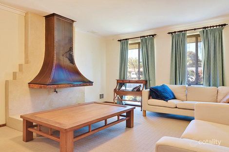 Property photo of 20 Iandra Loop Willetton WA 6155
