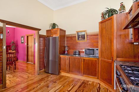 Property photo of 19 Arnold Street Mayfield NSW 2304