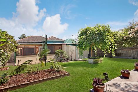 Property photo of 19 Arnold Street Mayfield NSW 2304
