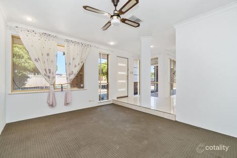 Property photo of 58 Baxter Close Huntingdale WA 6110